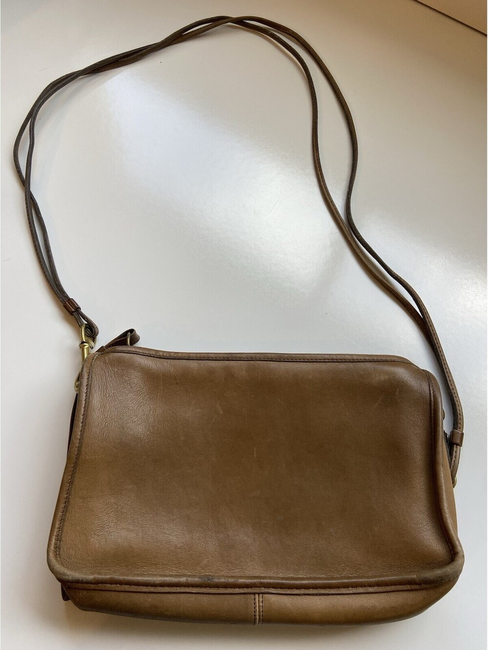 Vintage COACH Brown British Tan Crossbody Leather Bag